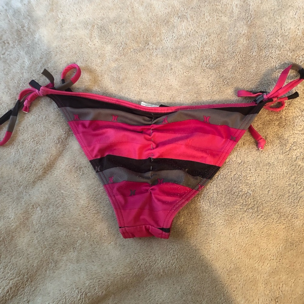 Bathing suit
